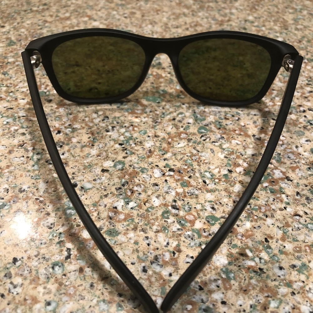 Ray bans